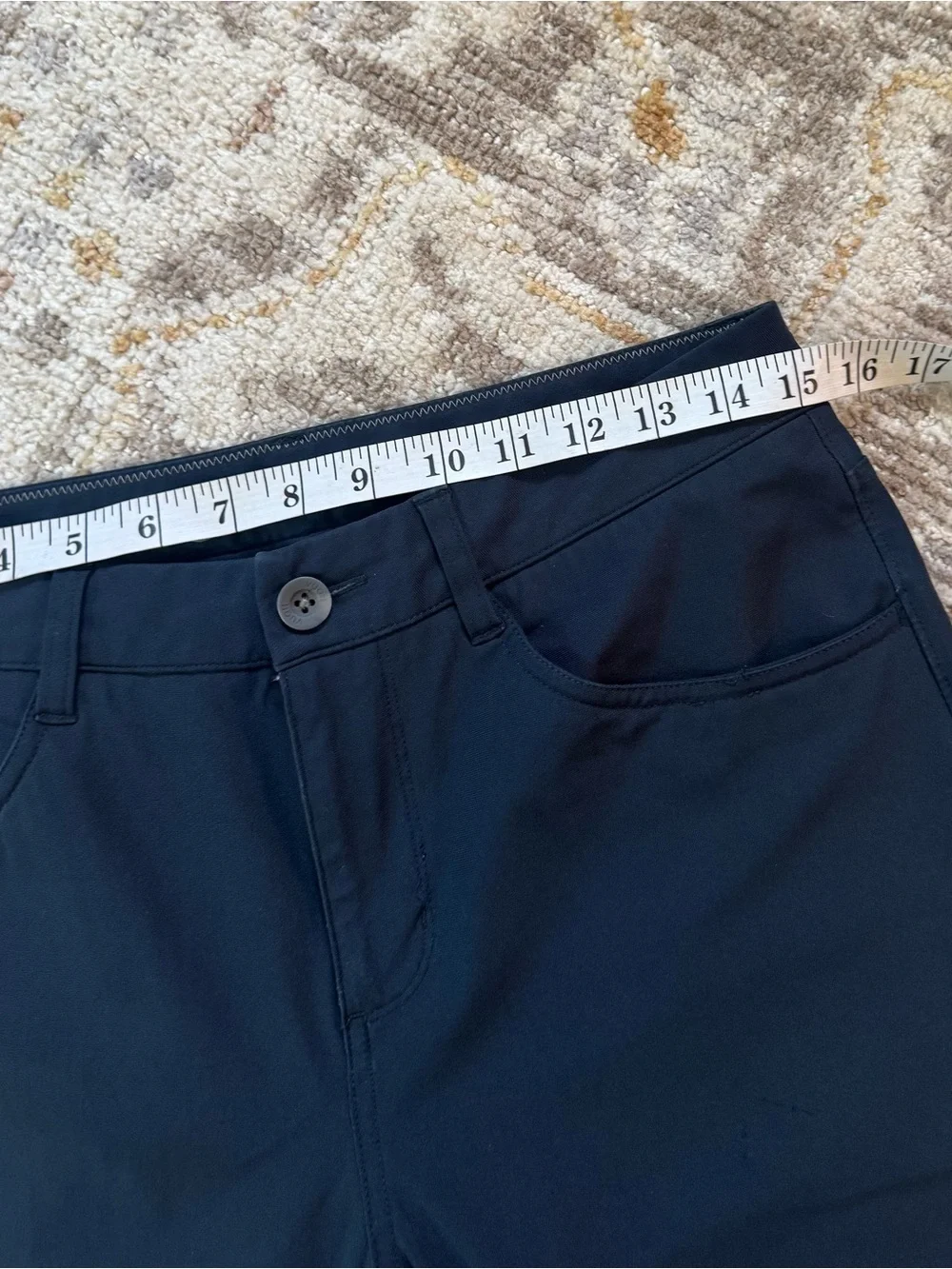 Vuori Meta Pant Men’s Navy Blue Stretch Athleisure Golf Chino Pants Flaw